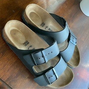 Authentic Birkenstock Arizona. Price firm